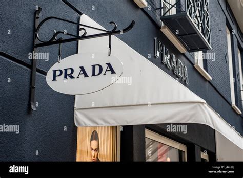 roermond outlet prada|deisgner outlet roermond.